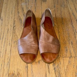 1 state Celvin Sandal - size 7.5